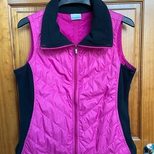 Women's Columbia vest - fuchsia
